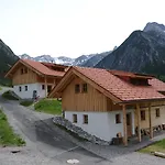 샬레 Lechtaler Naturparkchalets
