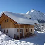 Lechtaler Naturparkchalets Chalé *